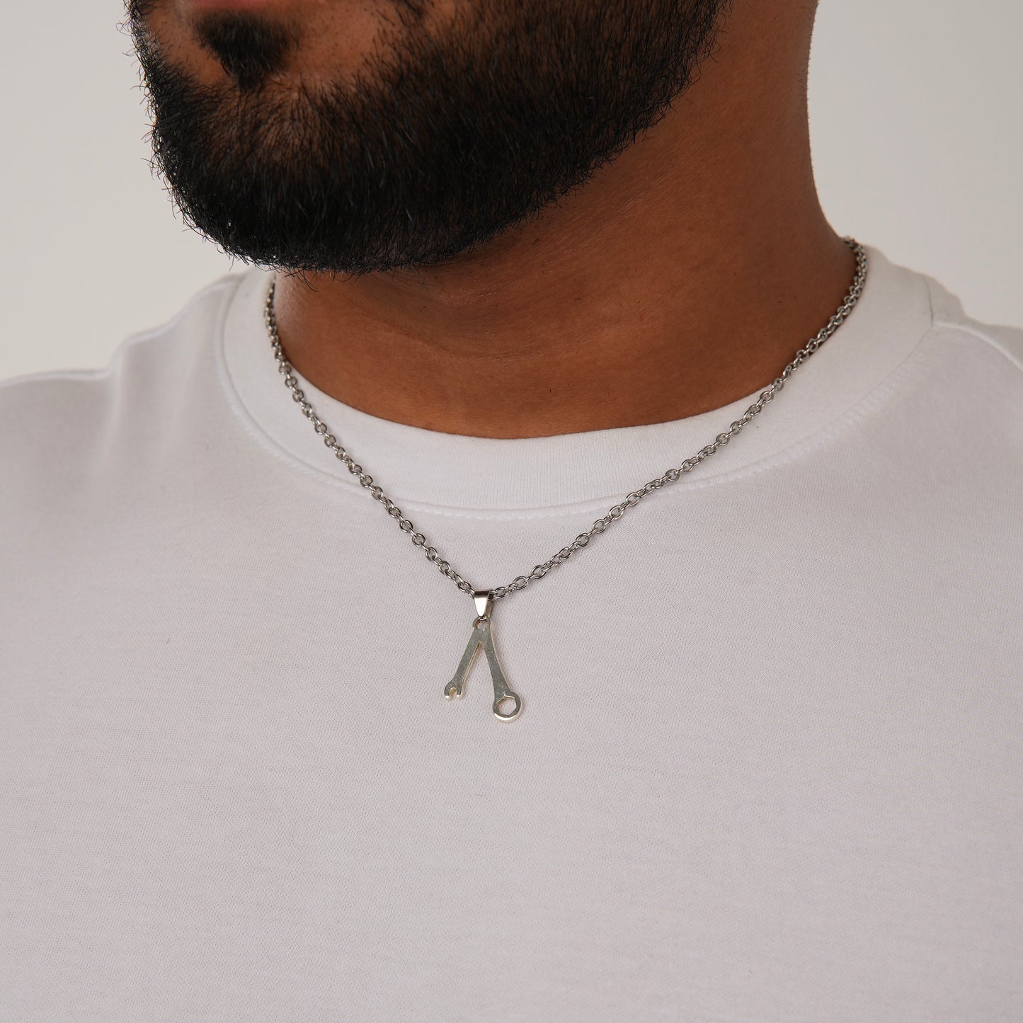 WRENCH NECKLACE SLVR