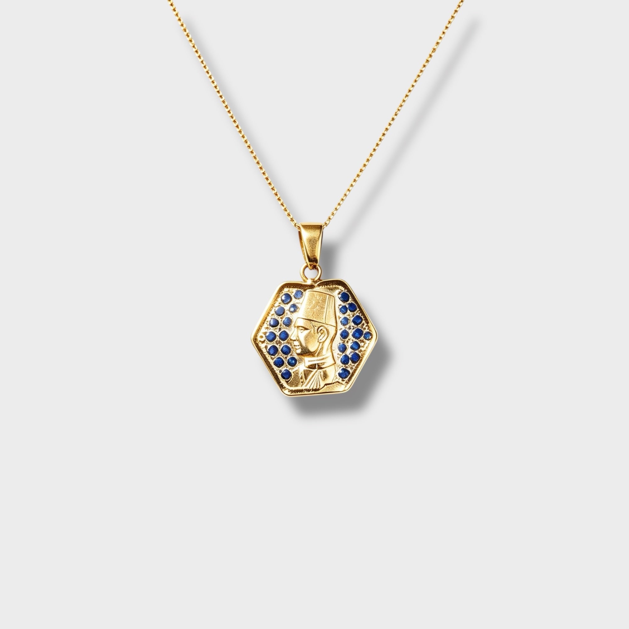 Sapphire King Farouk gold