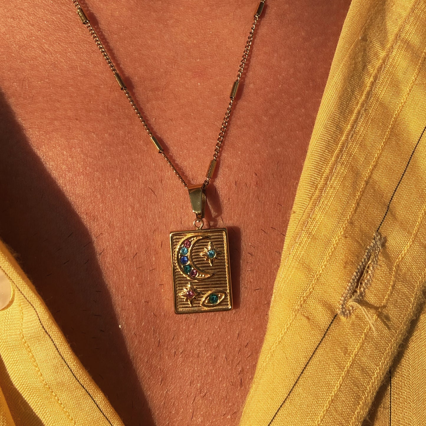 Rose Crescent gold