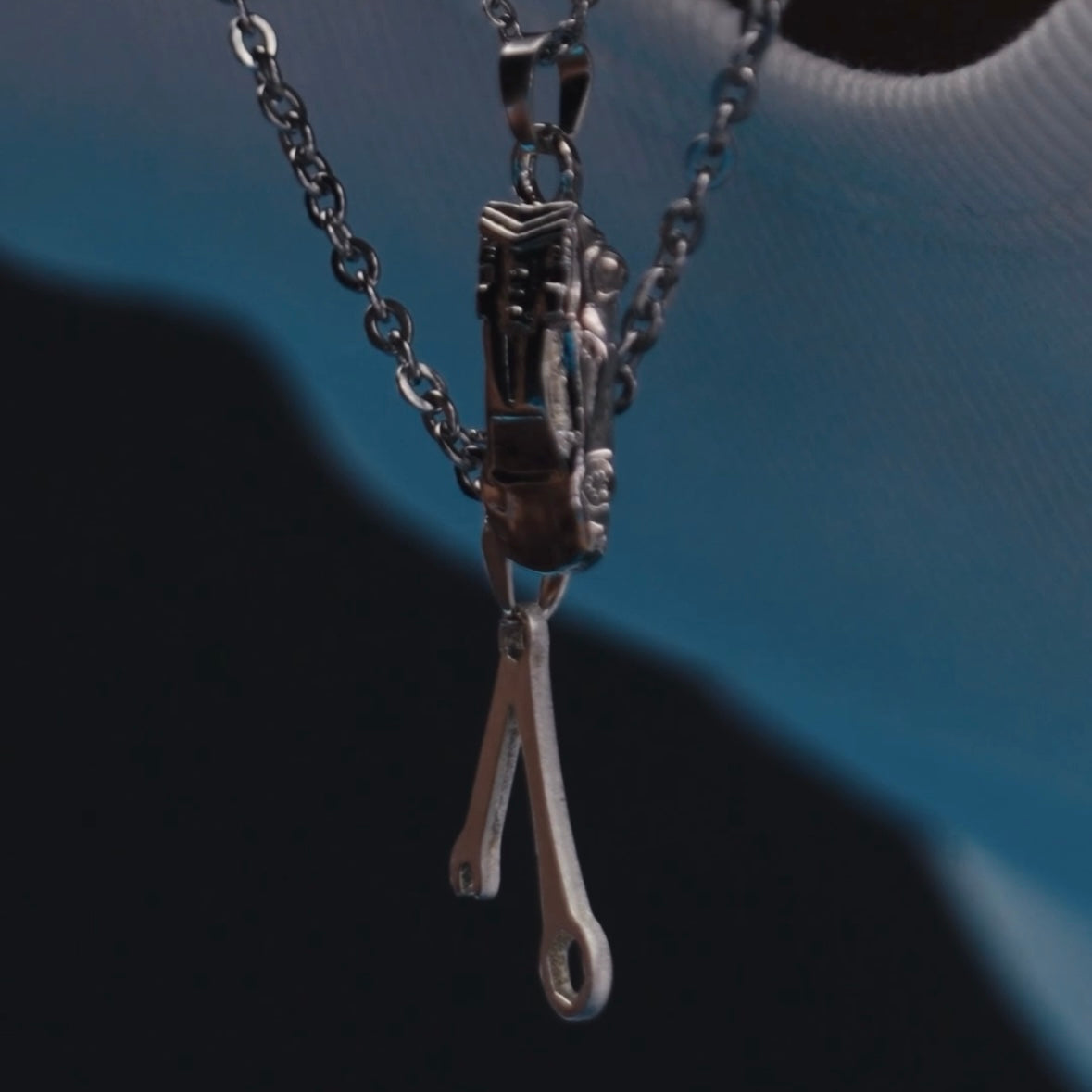 Countach Necklace Silver