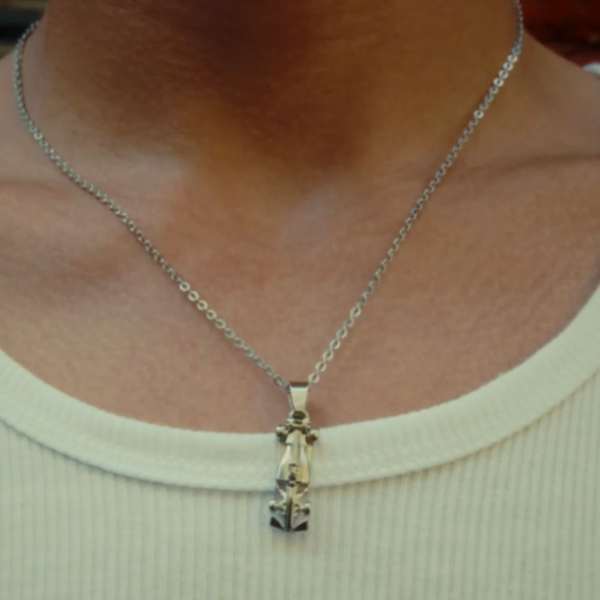 Formula 1 Necklace Silver