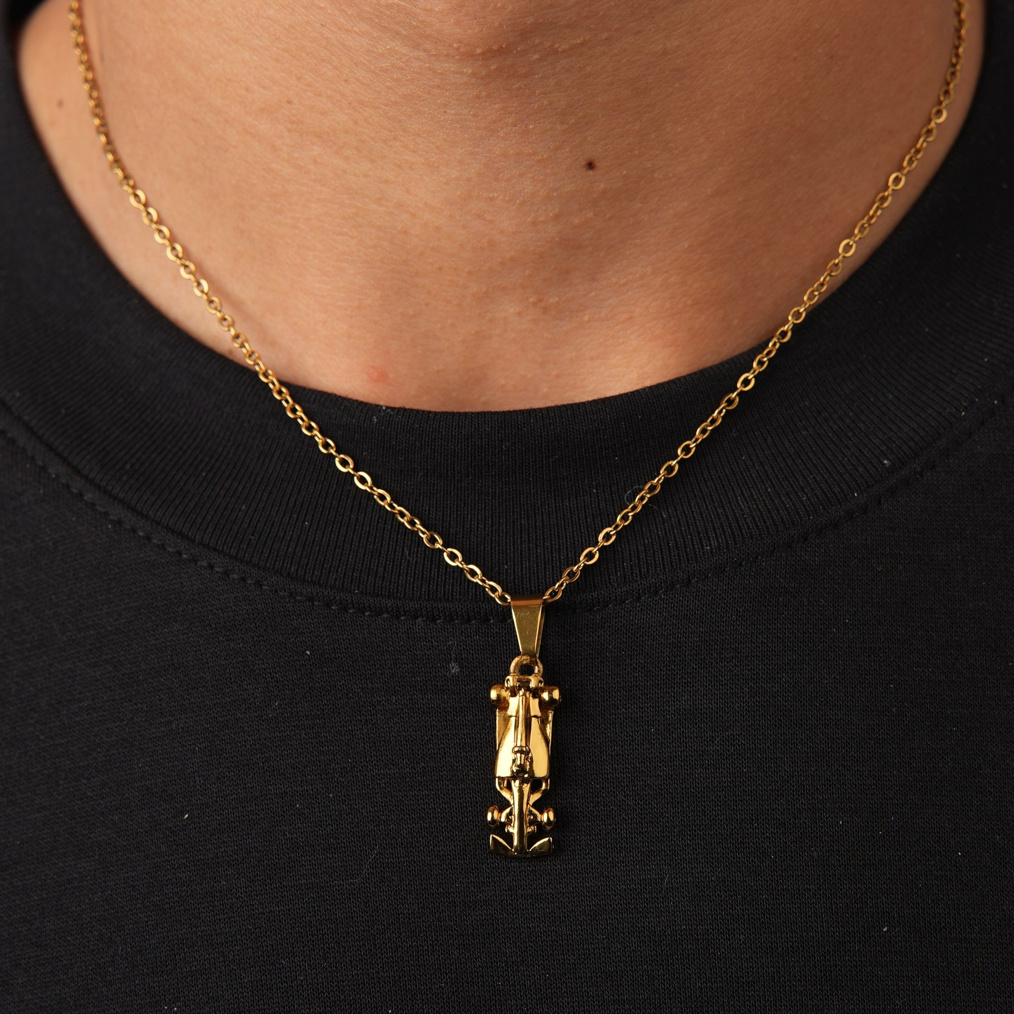 Formula 1 Necklace gold