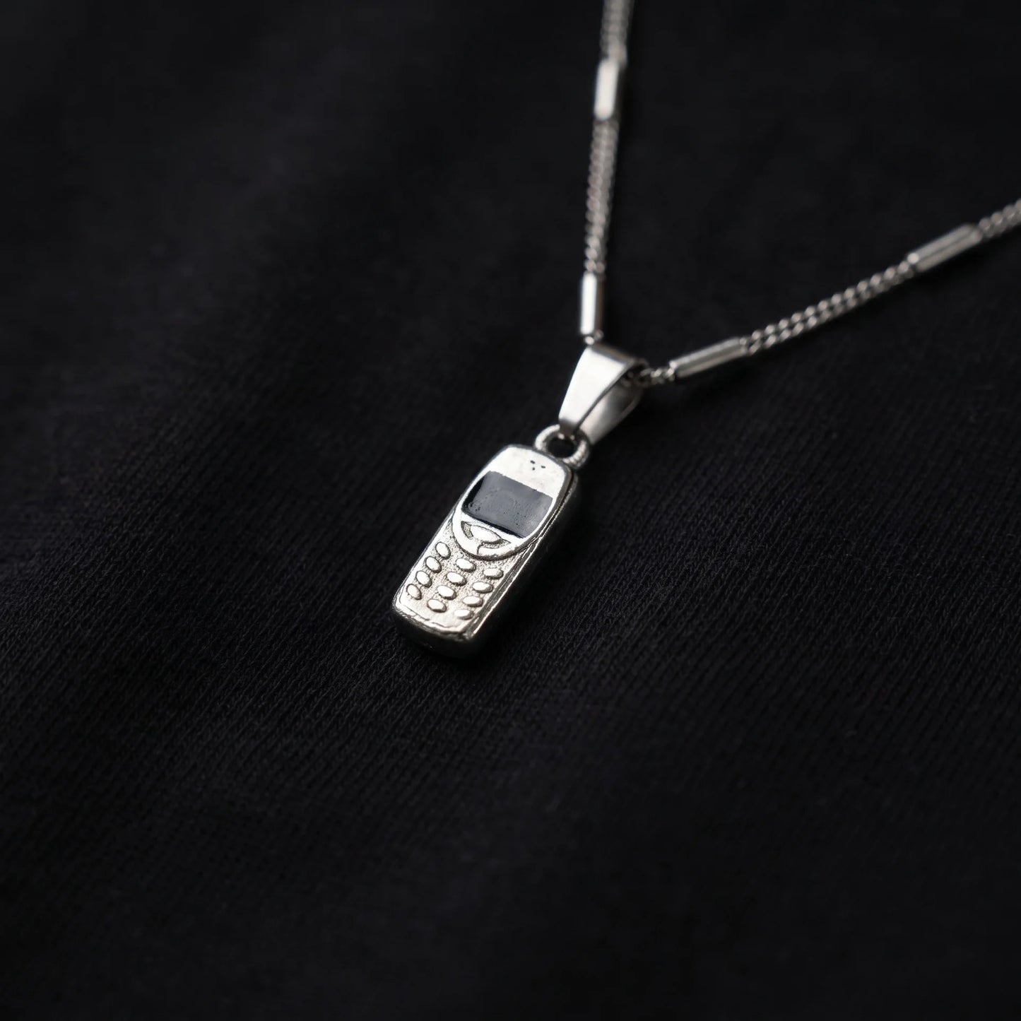 Retro phone Silver