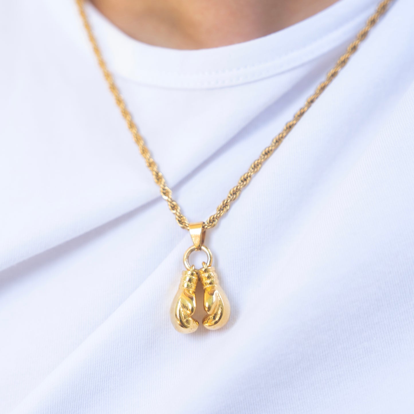 KO Necklace Gold