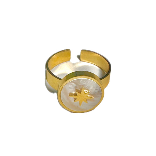 “STAR MOONTSTONE” Ring Gold