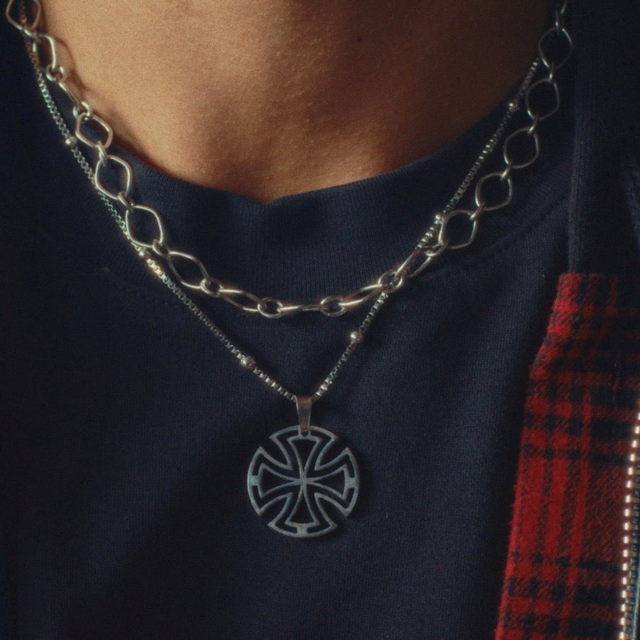 The Rebellion Necklace Silver