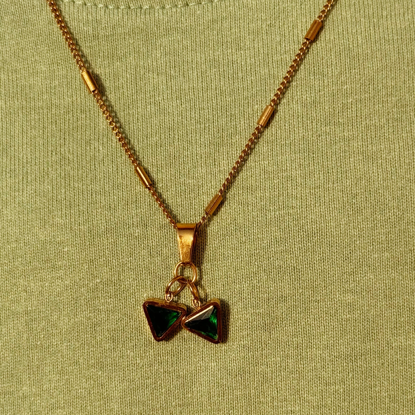 Emerald Twin gold