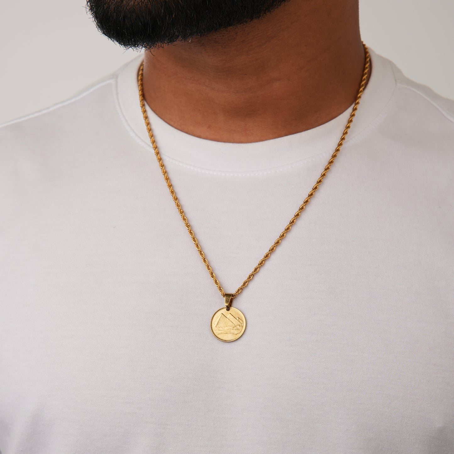 PYRAMIDS NECKLACE GLD